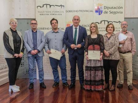 Imagen La Diputación incorpora como funcionarios de carrera a dos Educadores de Menores, que continuarán trabajando para la integración de los...